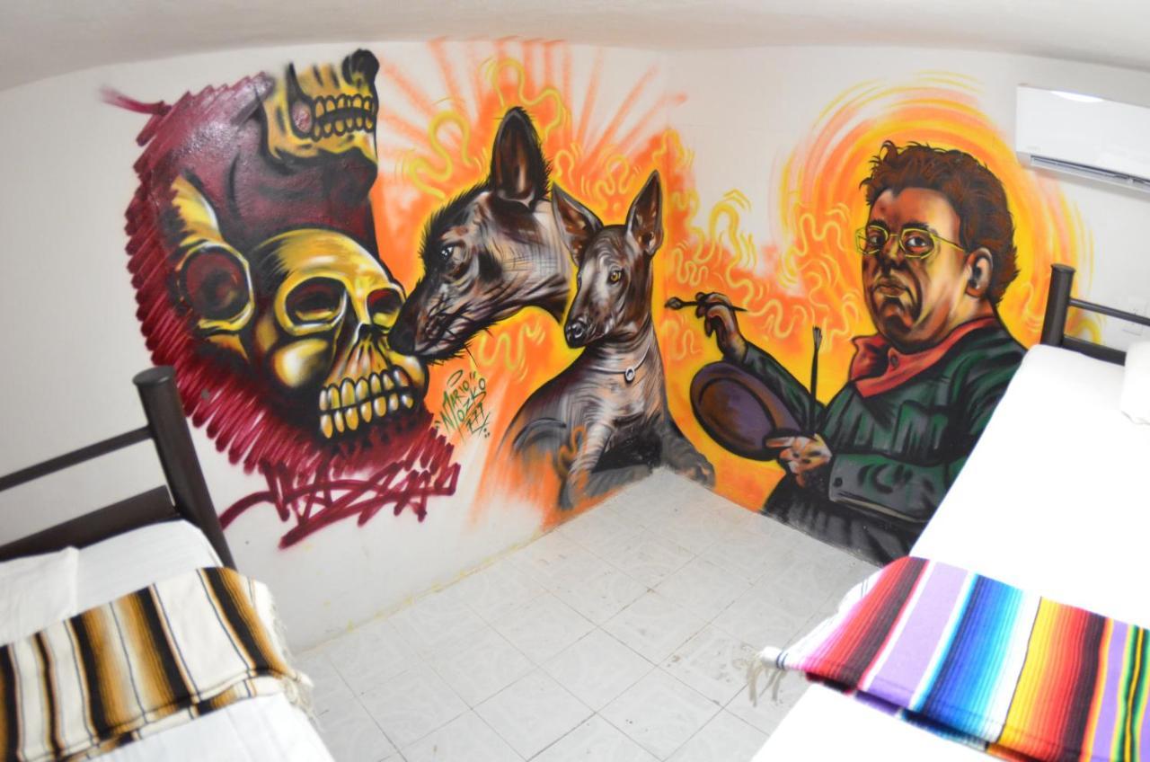 Fiesta Party Hostel - Канкун Екстериор снимка